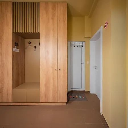 Spacious 2bd In The Heart Of By Flаt Mаnаgеr *