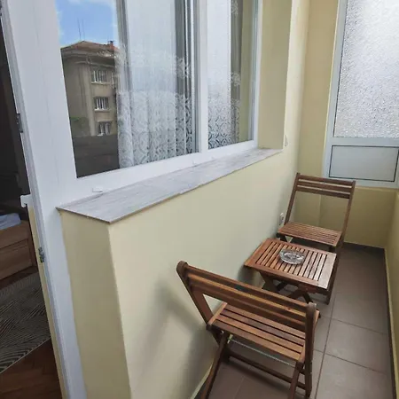 Spacious 2bd In The Heart Of By Flаt Mаnаgеr Lägenhet Sofia